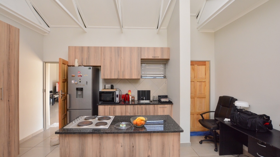 3 Bedroom Property for Sale in Grimbeeck Park North West